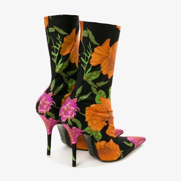 ✖️SOLD✖️ Auth BALENCIAGA floral knife boots - Picture 8 of 13